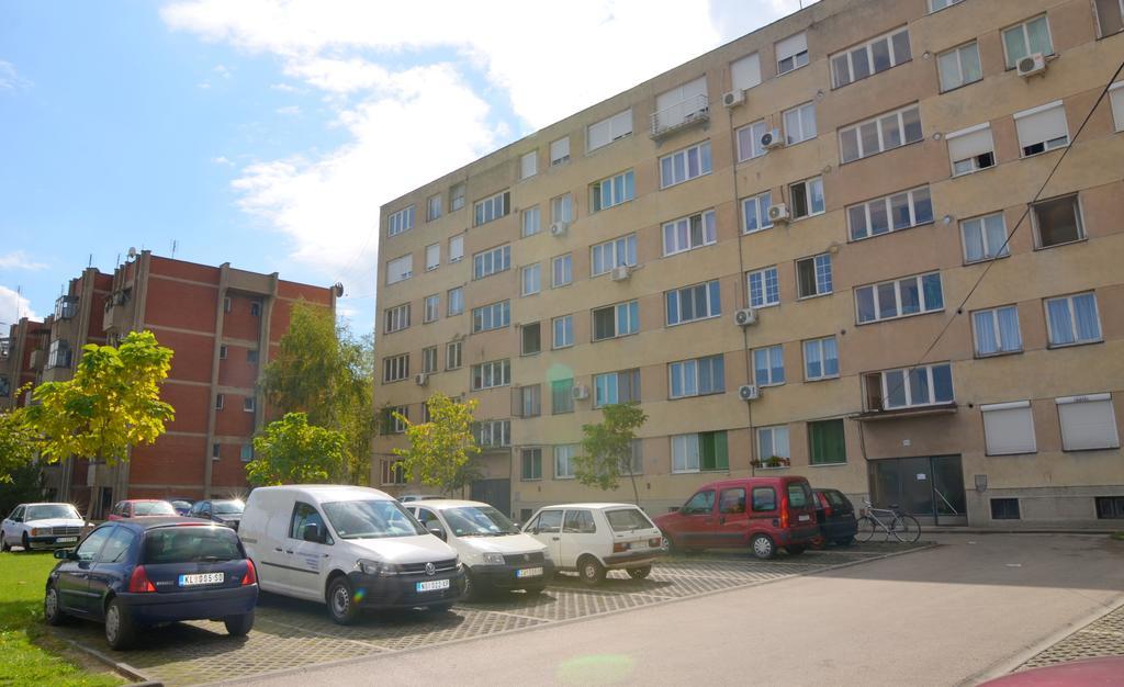 Apartment Mara Kladovo Esterno foto